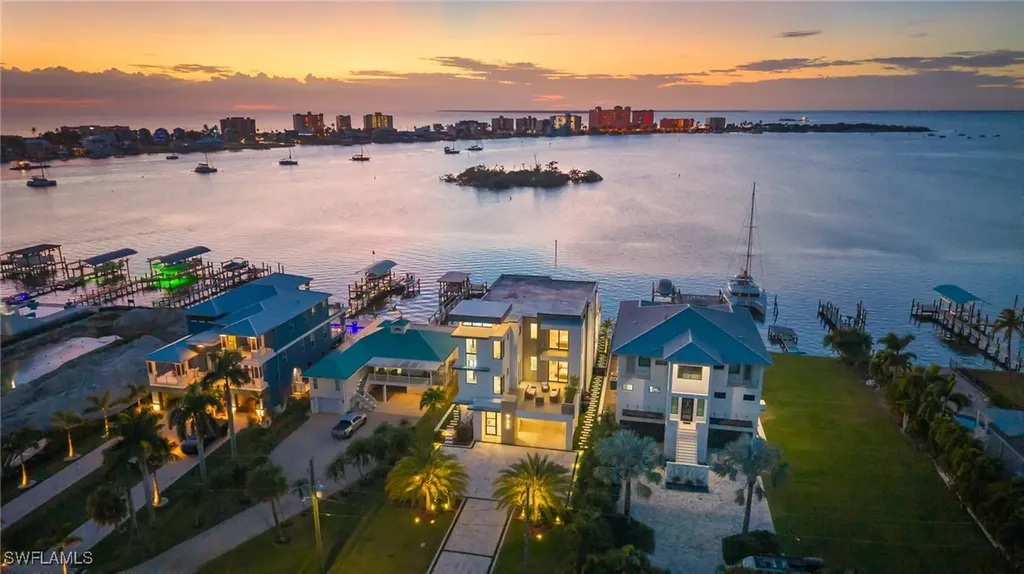 793 San Carlos Drive Fort Myers Beach FL 33931