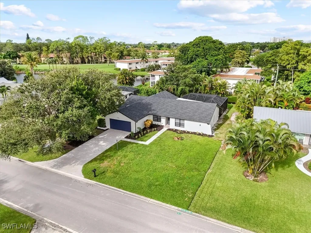 Naples FL, 4396 Beechwood Lake Drive