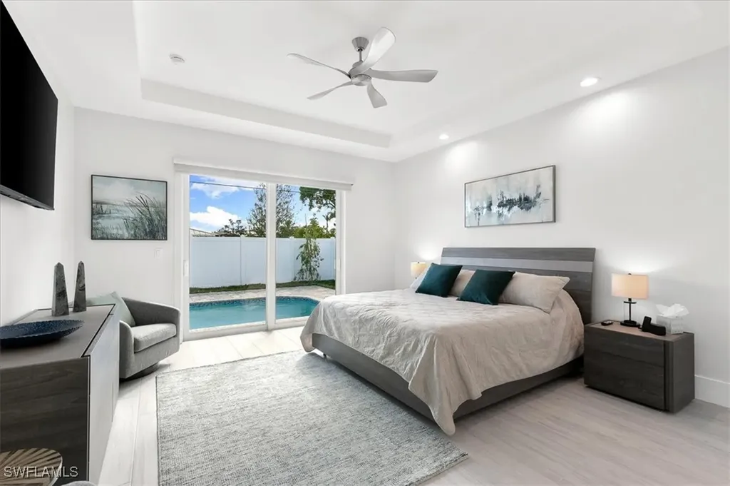734 109th Avenue N Naples FL 34108