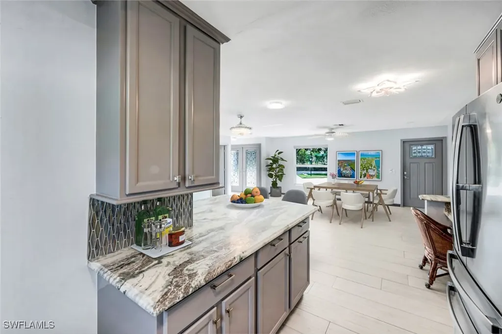 1621 SE 29th Terrace Cape Coral FL 33904