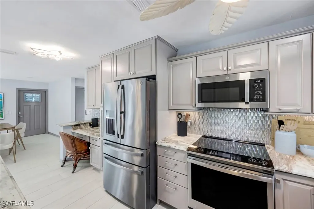 1621 SE 29th Terrace Cape Coral FL 33904