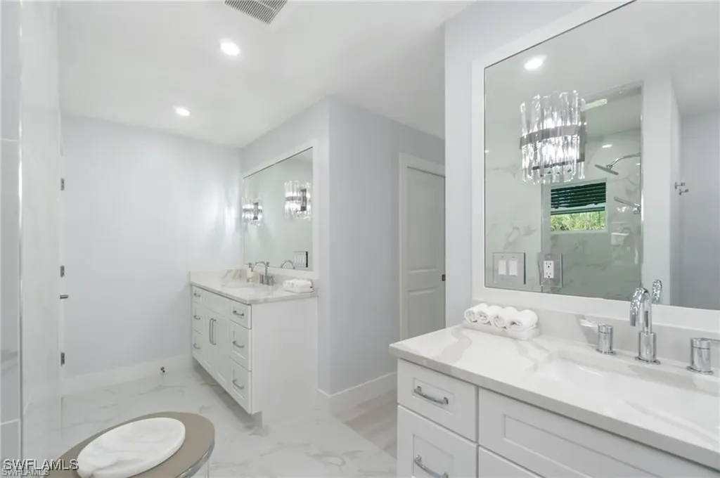 4106 3rd Avenue SW Naples FL 34119