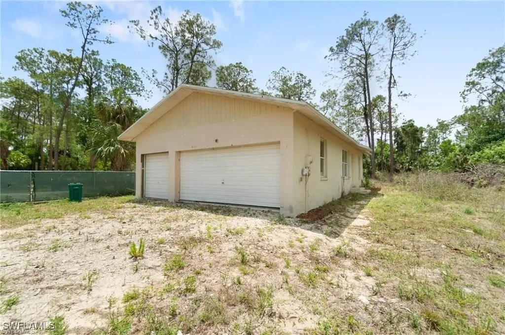 4106 3rd Avenue SW Naples FL 34119