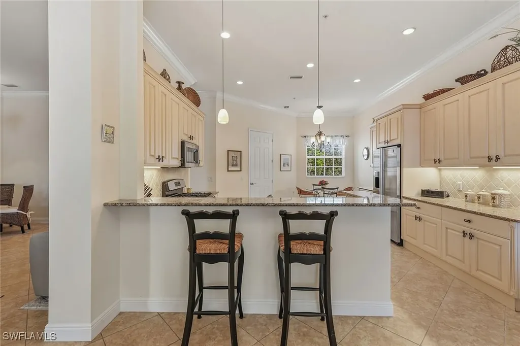 9271 Museo Circle Naples FL 34114