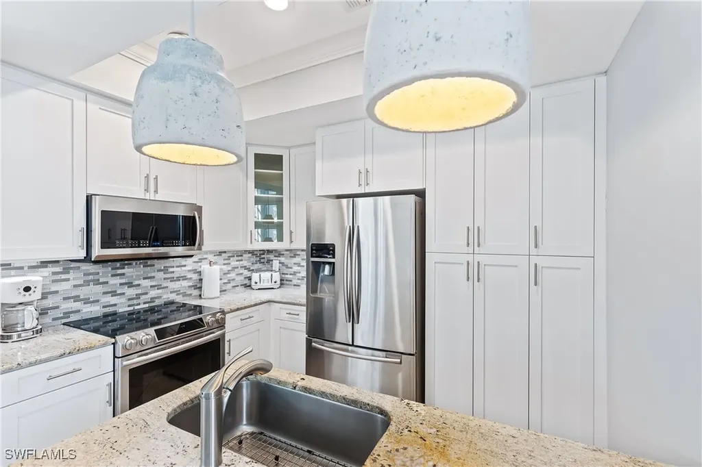 14927 Sterling Oaks Drive Naples FL 34110