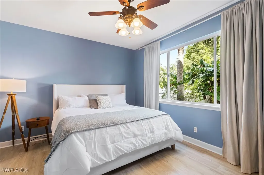 14927 Sterling Oaks Drive Naples FL 34110