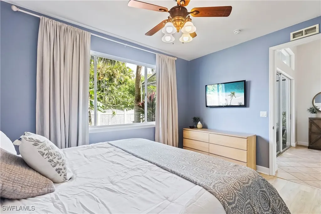 14927 Sterling Oaks Drive Naples FL 34110
