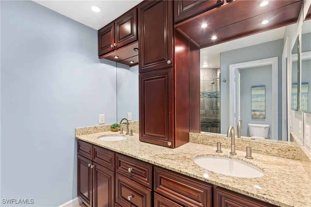 14927 Sterling Oaks Drive Naples FL 34110