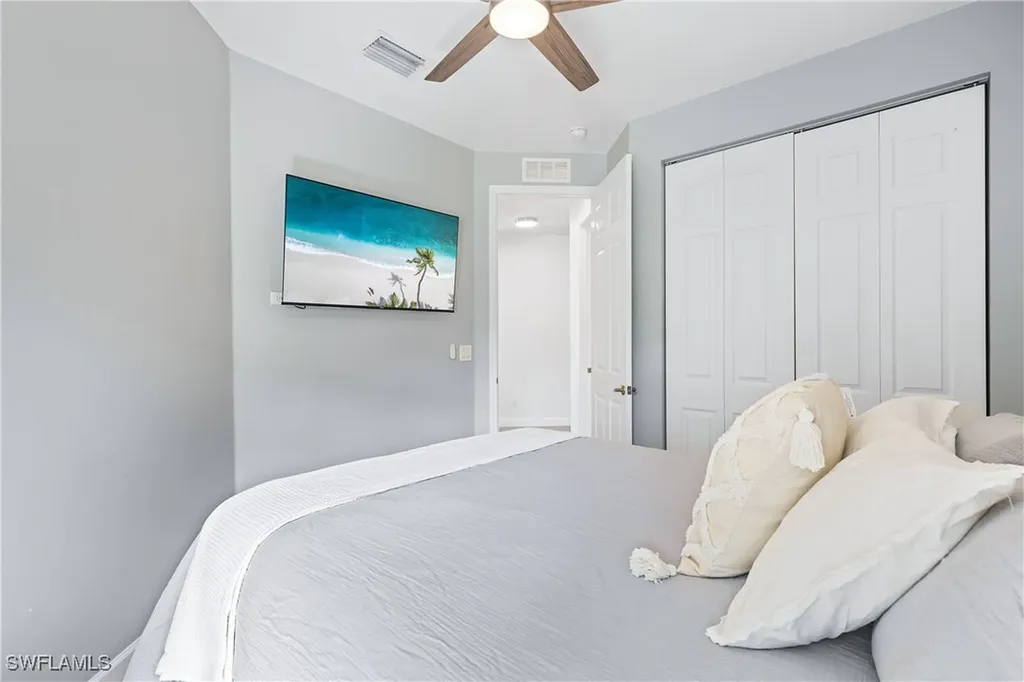 14927 Sterling Oaks Drive Naples FL 34110