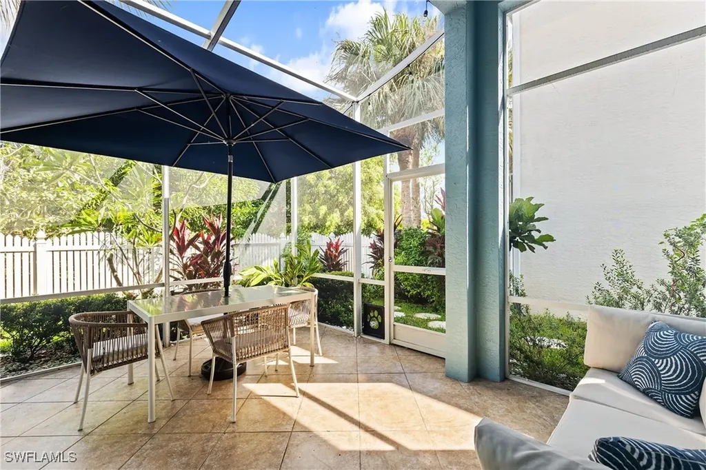 14927 Sterling Oaks Drive Naples FL 34110