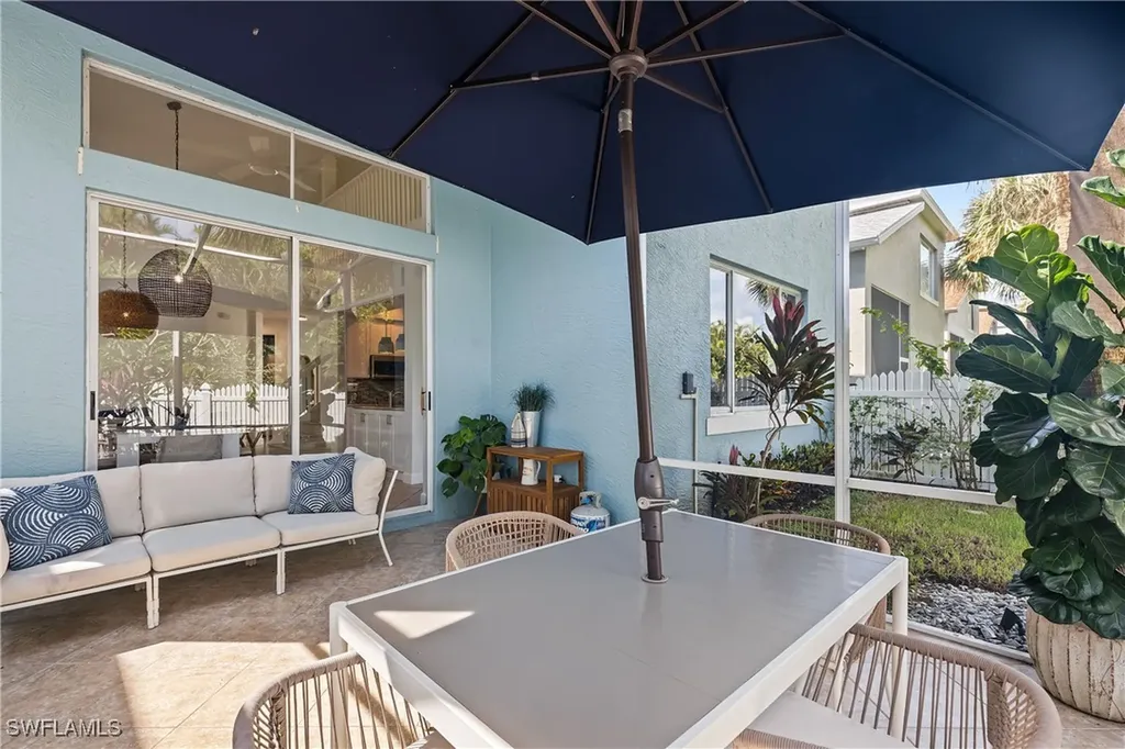 14927 Sterling Oaks Drive Naples FL 34110