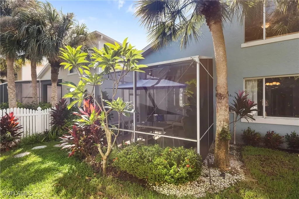 14927 Sterling Oaks Drive Naples FL 34110
