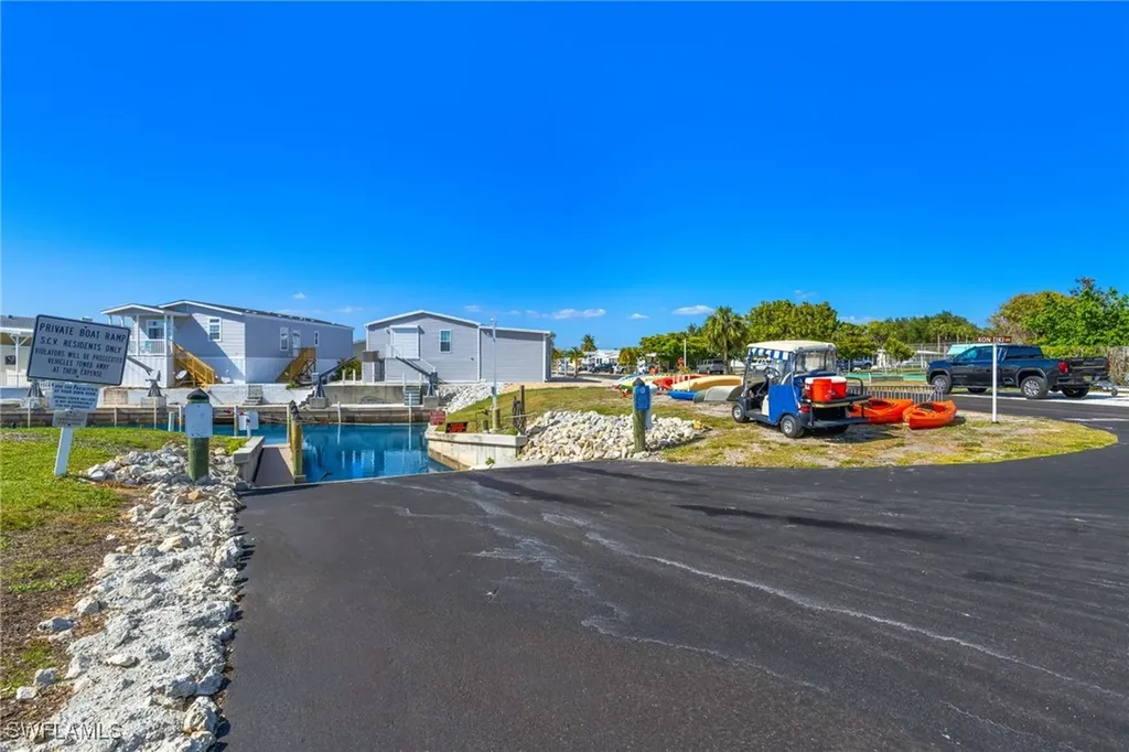 4689 Fiji Lane Bonita Springs FL 34134