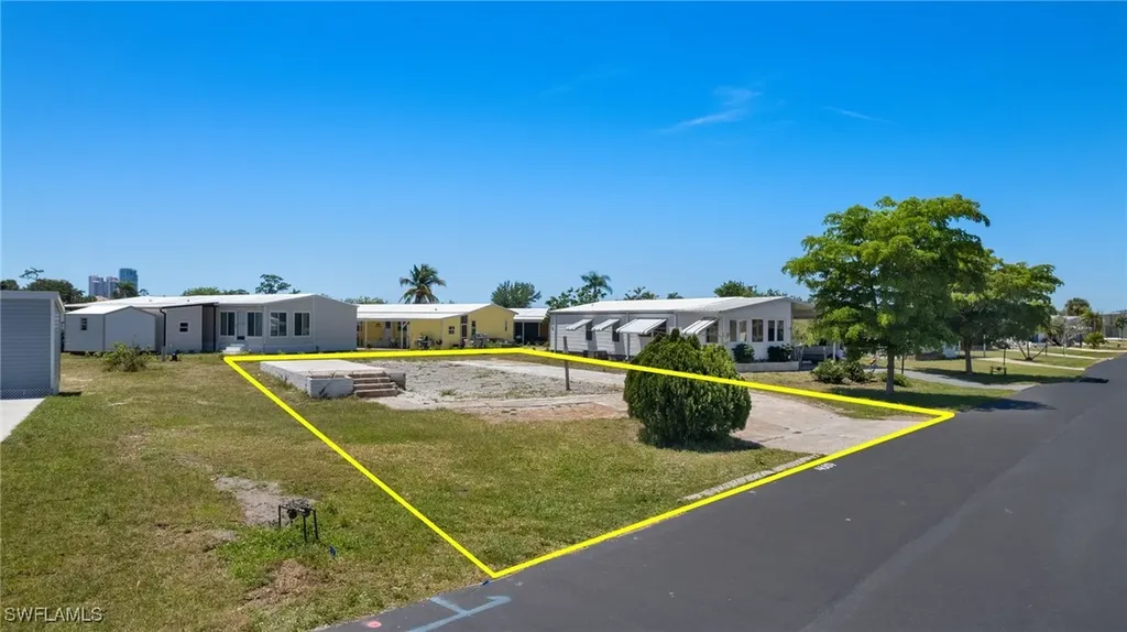 4689 Fiji Lane Bonita Springs FL 34134