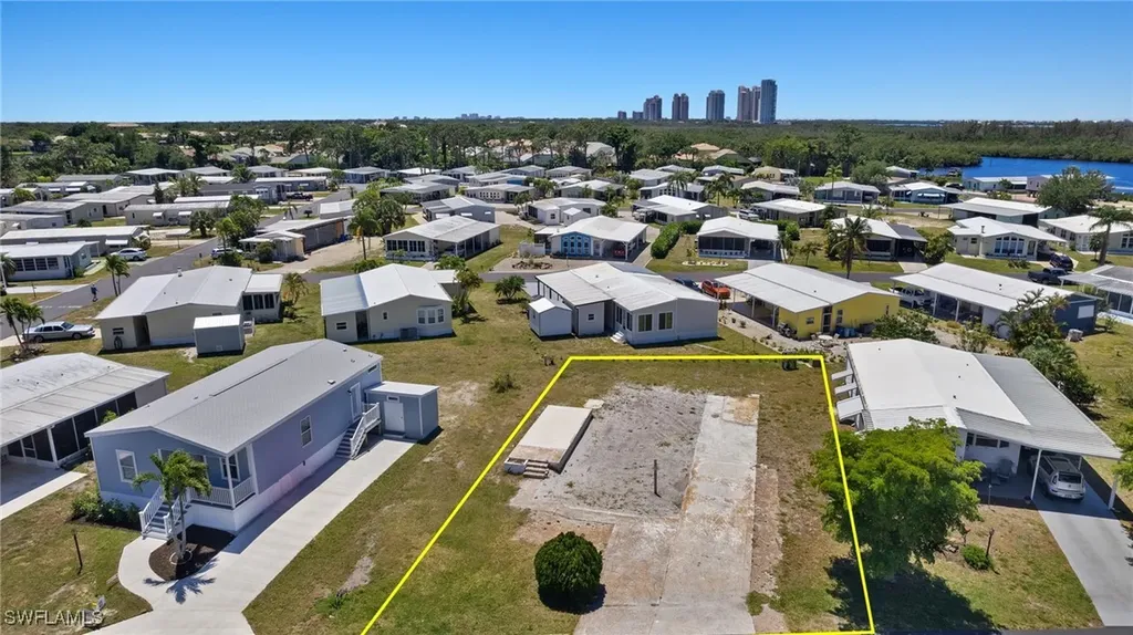 4689 Fiji Lane Bonita Springs FL 34134