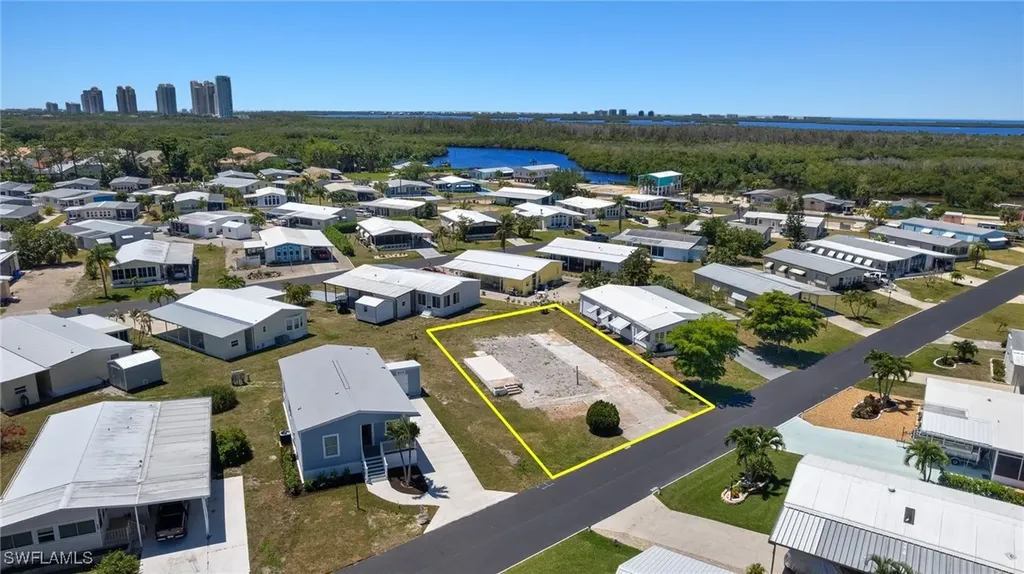 4689 Fiji Lane Bonita Springs FL 34134