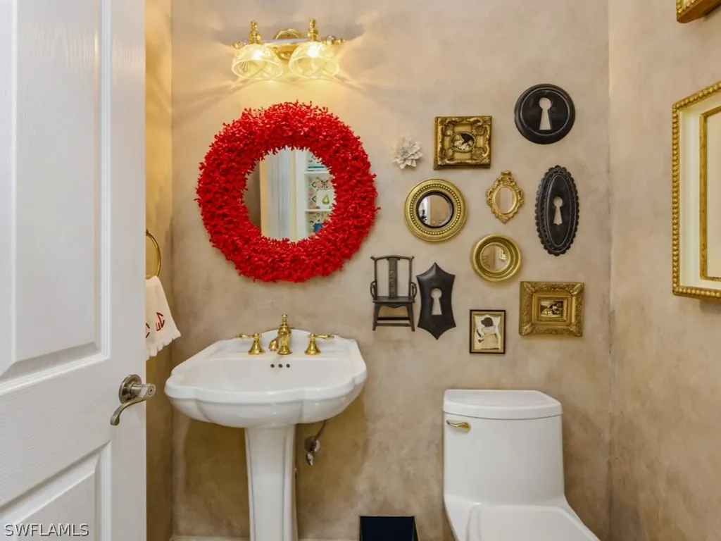 6480 Sandalwood Lane Naples FL 34109