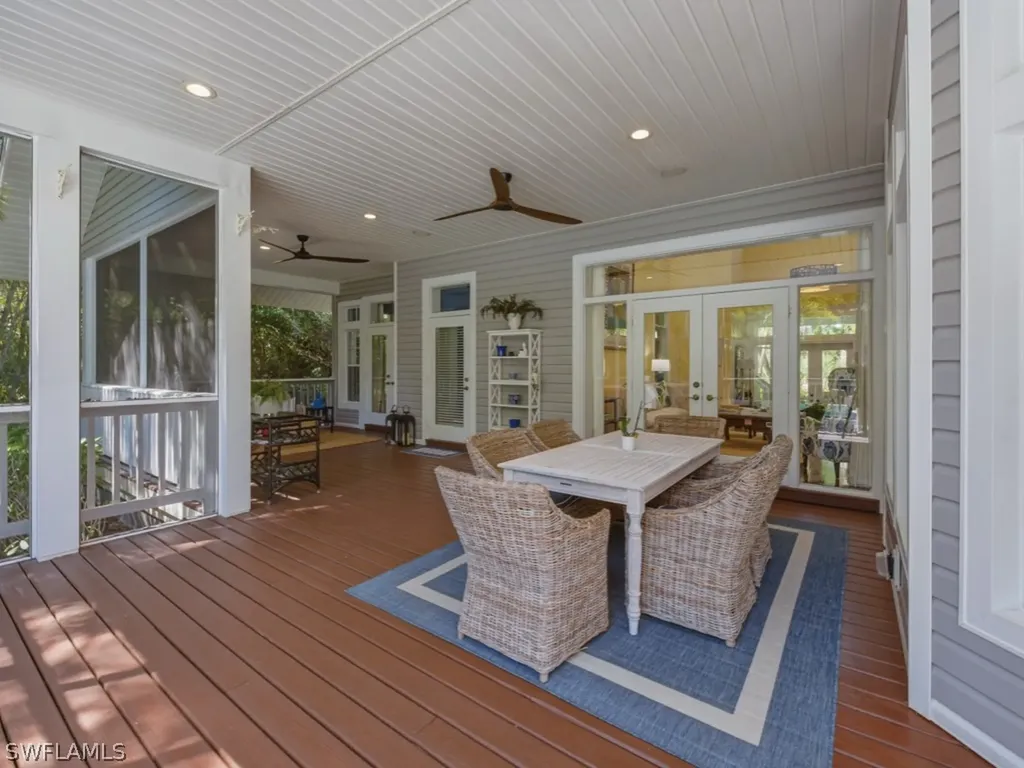 6480 Sandalwood Lane Naples FL 34109