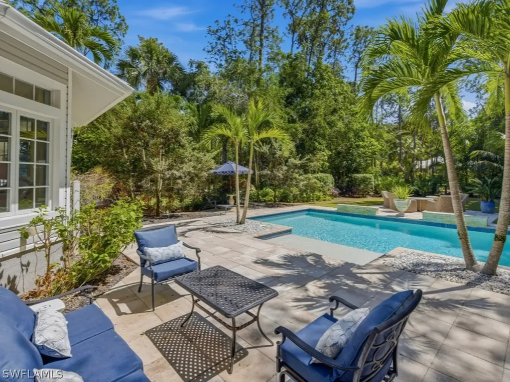 6480 Sandalwood Lane Naples FL 34109