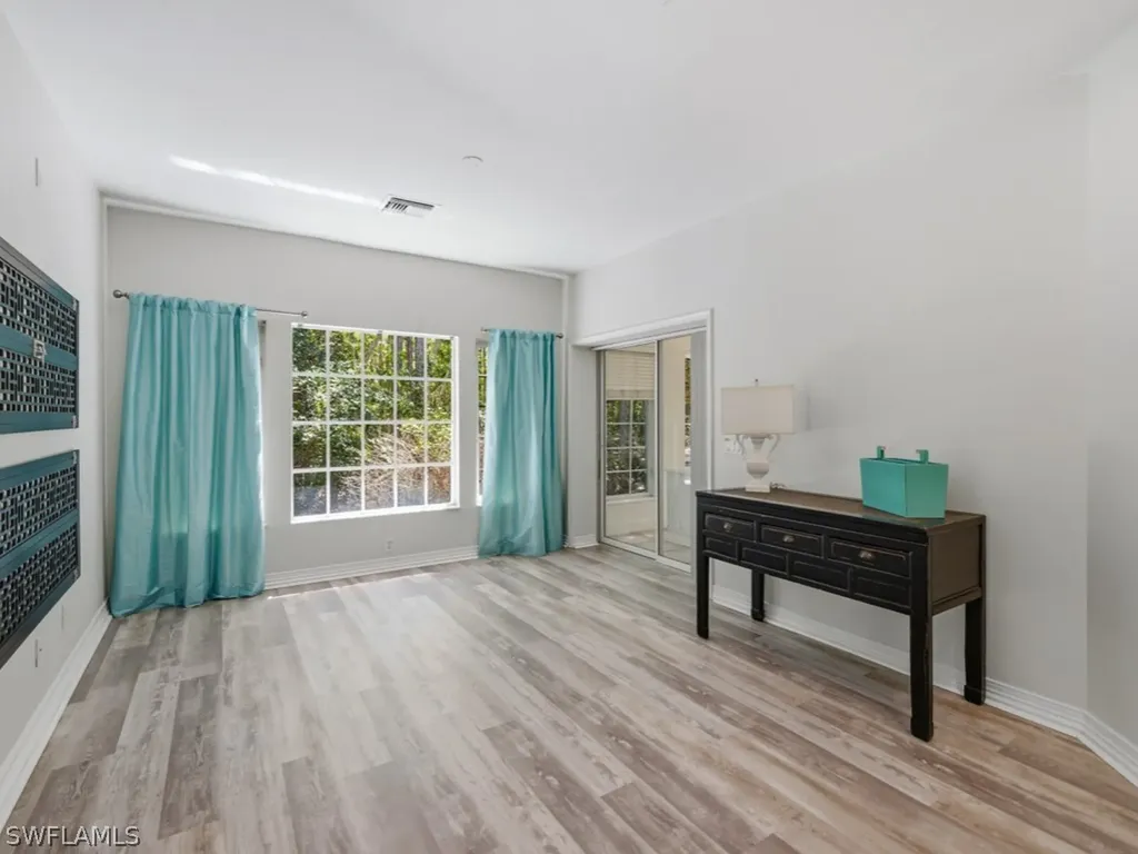 6480 Sandalwood Lane Naples FL 34109