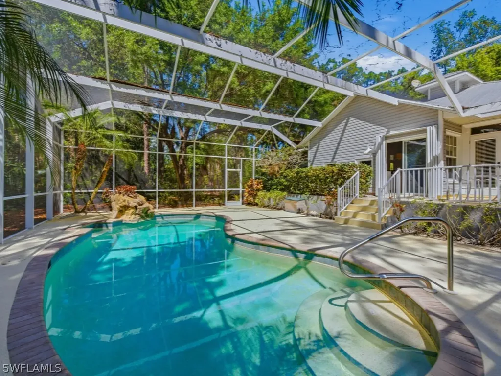 6480 Sandalwood Lane Naples FL 34109