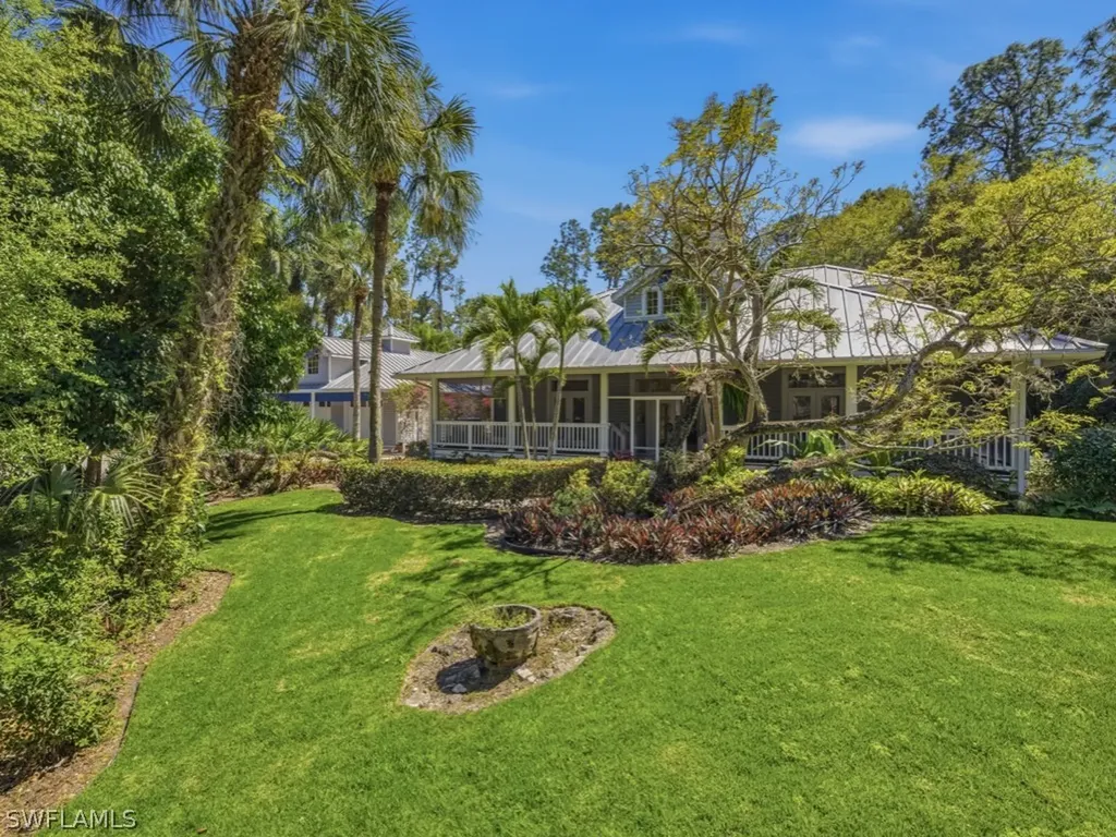 6480 Sandalwood Lane Naples FL 34109