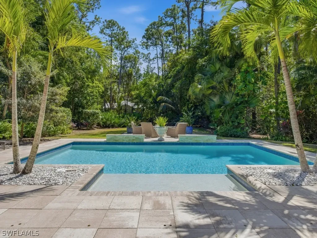 6480 Sandalwood Lane Naples FL 34109