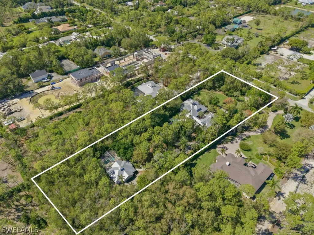 6480 Sandalwood Lane Naples FL 34109