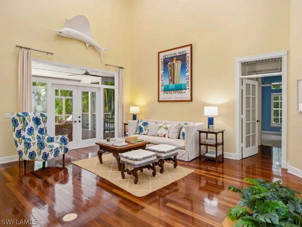 6480 Sandalwood Lane Naples FL 34109
