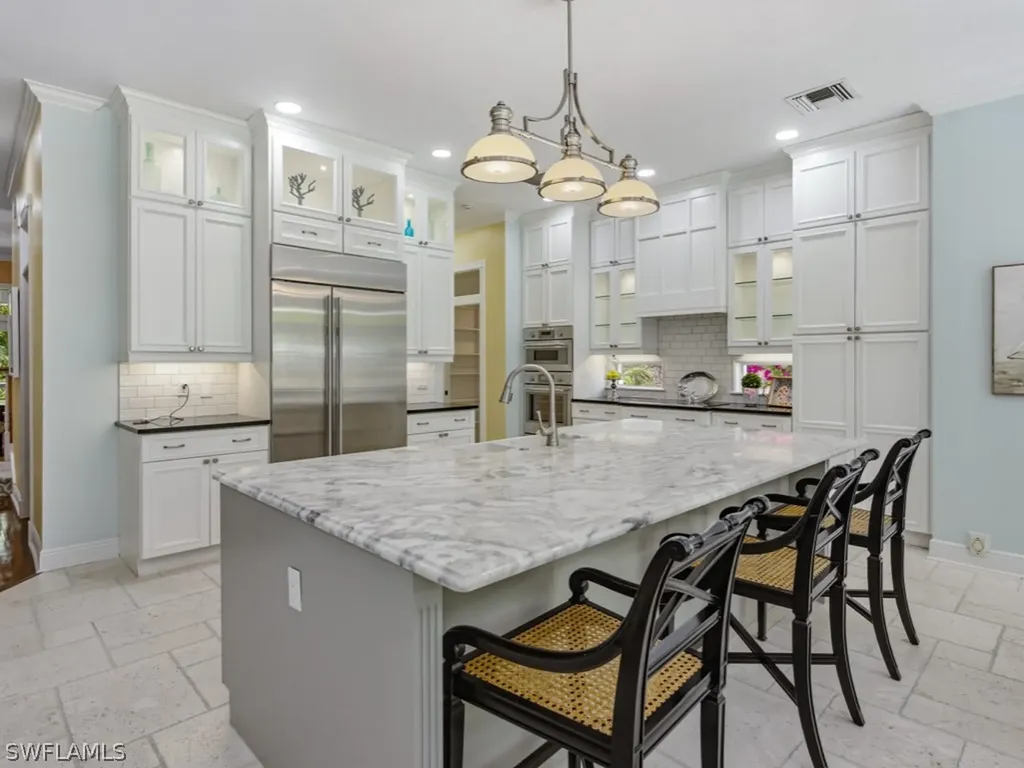 6480 Sandalwood Lane Naples FL 34109