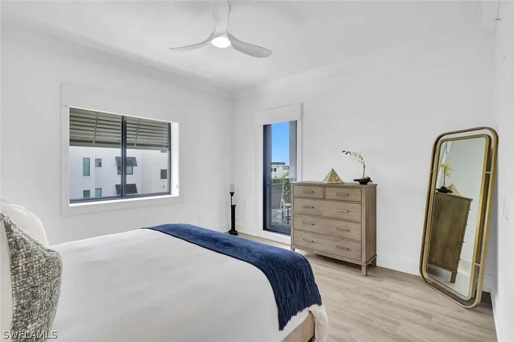 1030 3rd Avenue S Naples FL 34102