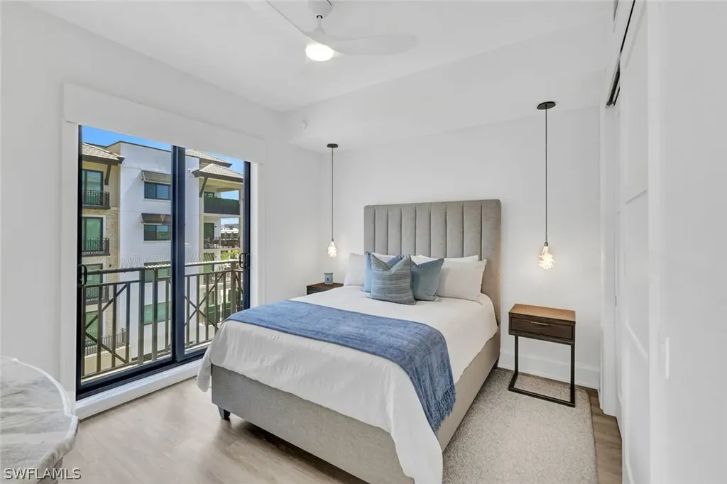 1030 3rd Avenue S Naples FL 34102