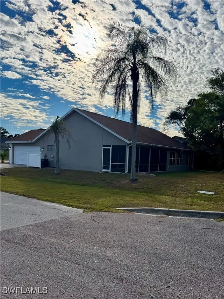 27230 Tortoise Trail Bonita Springs FL 34135