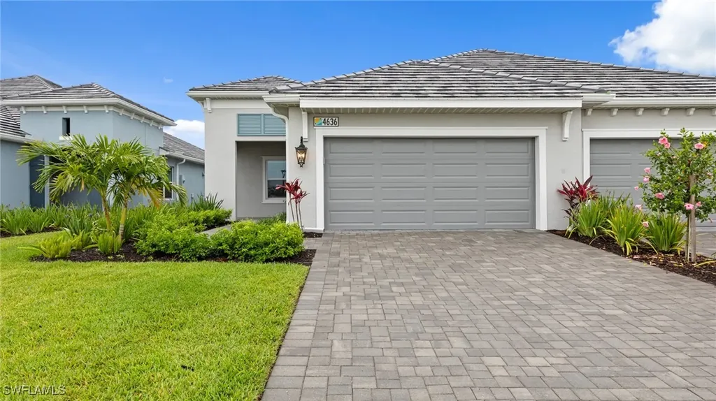 4564 Skysail Drive Naples FL 34120
