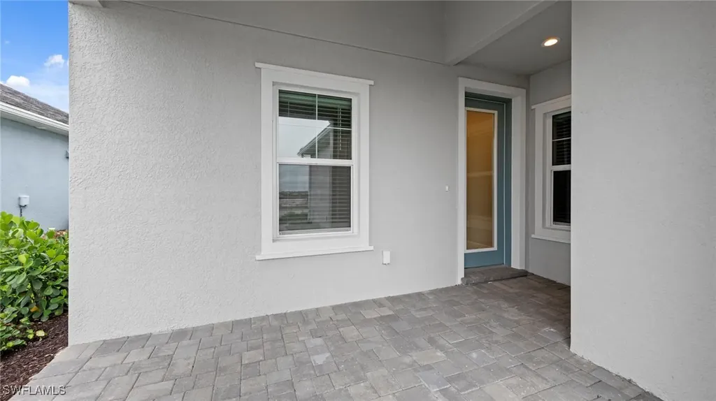 4564 Skysail Drive Naples FL 34120