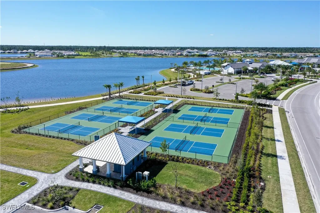 4564 Skysail Drive Naples FL 34120