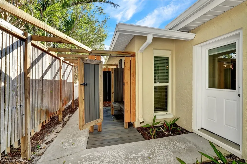 173 7th Street Bonita Springs FL 34134