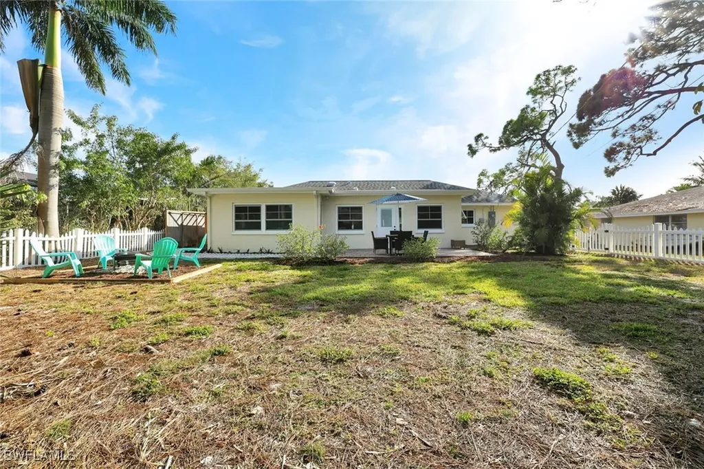173 7th Street Bonita Springs FL 34134