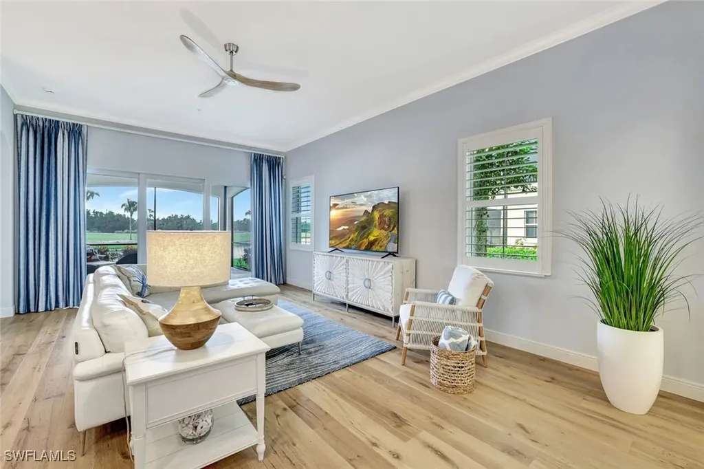 1438 Borghese Lane Naples FL 34114