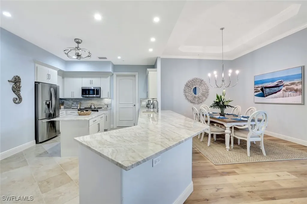1438 Borghese Lane Naples FL 34114