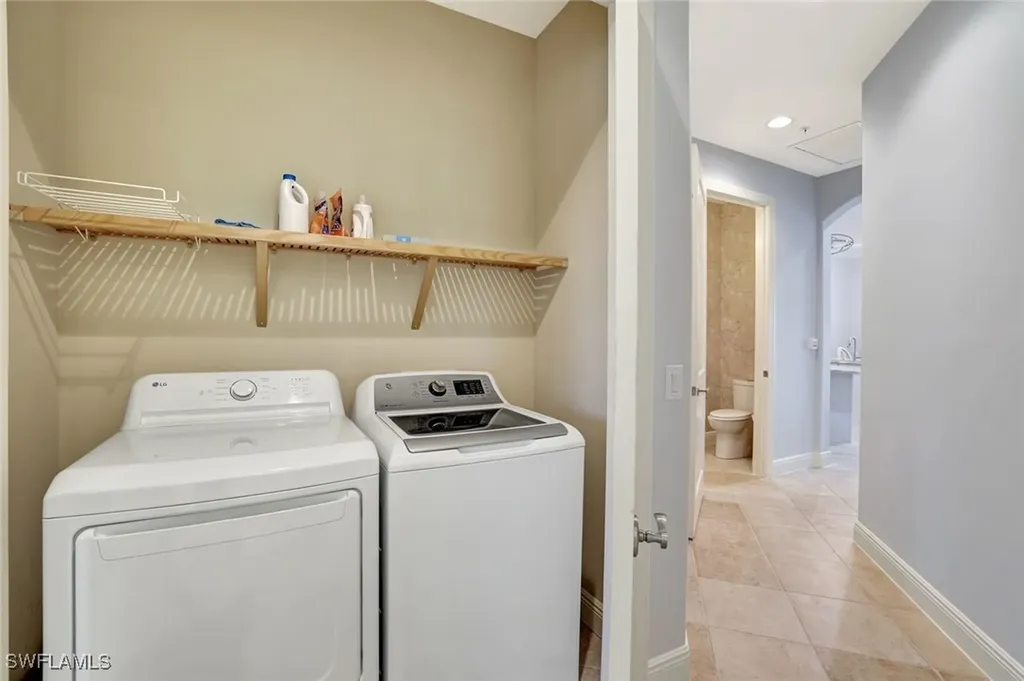 1438 Borghese Lane Naples FL 34114