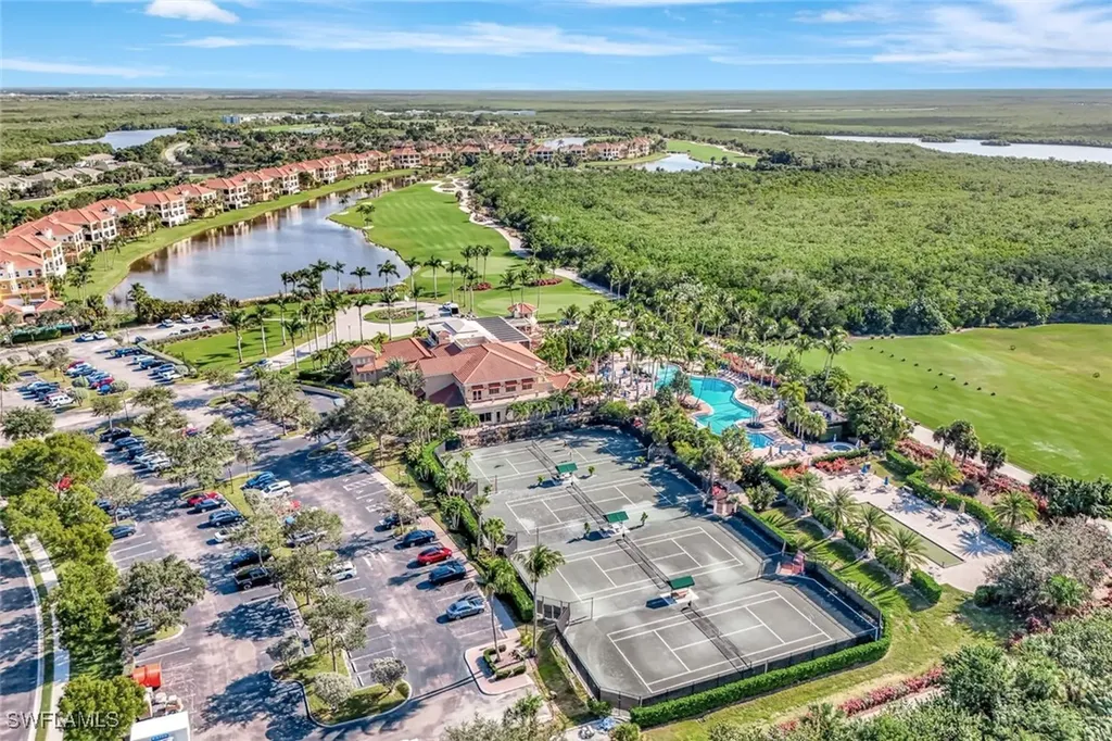 1438 Borghese Lane Naples FL 34114