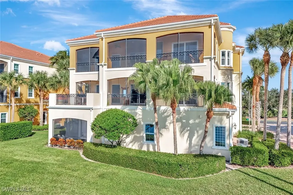 1438 Borghese Lane Naples FL 34114