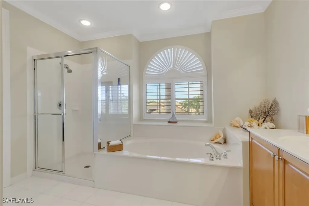 1859 Ivory Cane Point Naples FL 34119