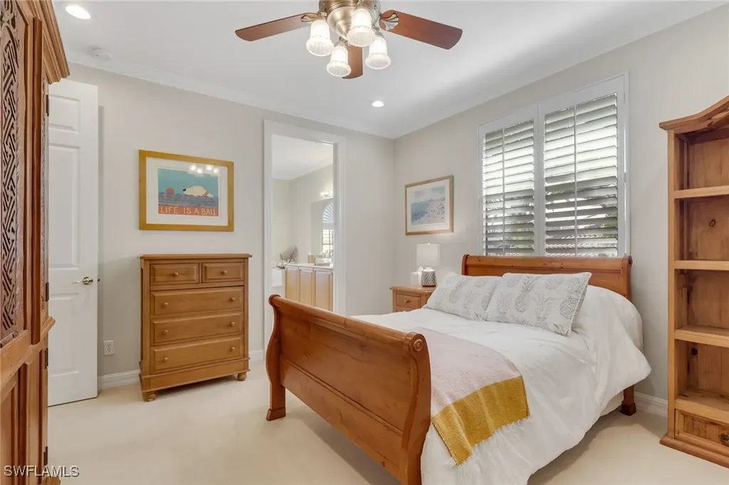 1859 Ivory Cane Point Naples FL 34119