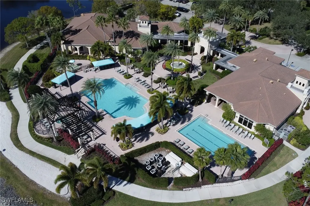 1859 Ivory Cane Point Naples FL 34119