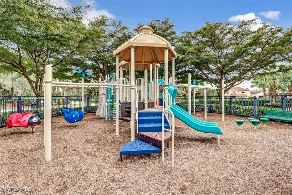 1859 Ivory Cane Point Naples FL 34119