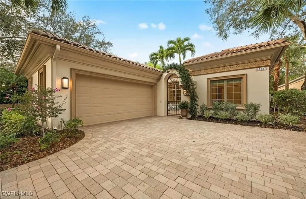 15627 Villoresi Way Naples FL 34110
