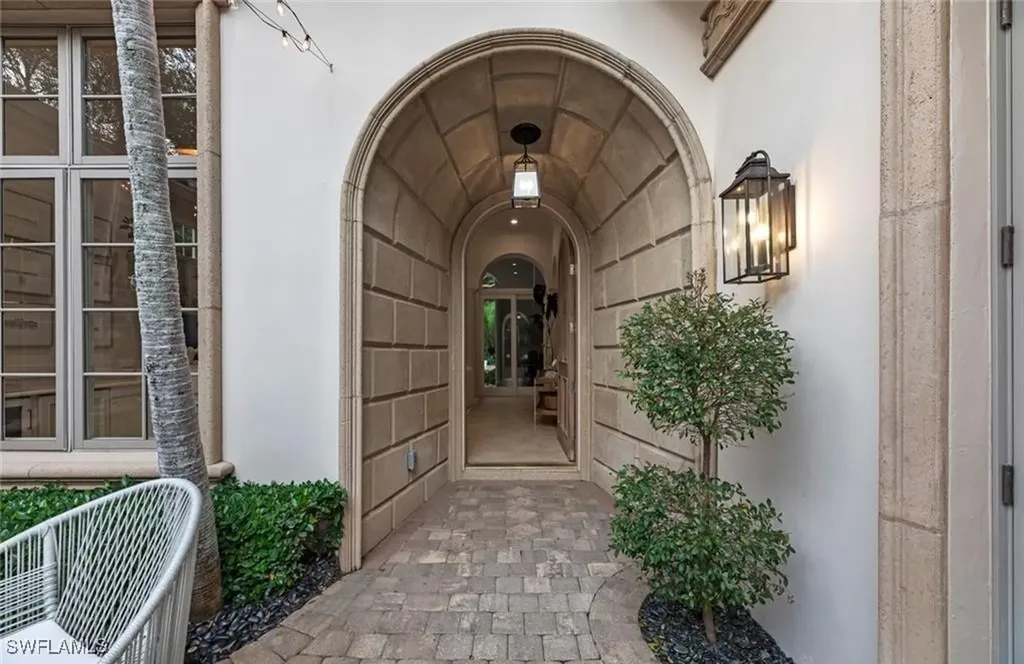 15627 Villoresi Way Naples FL 34110