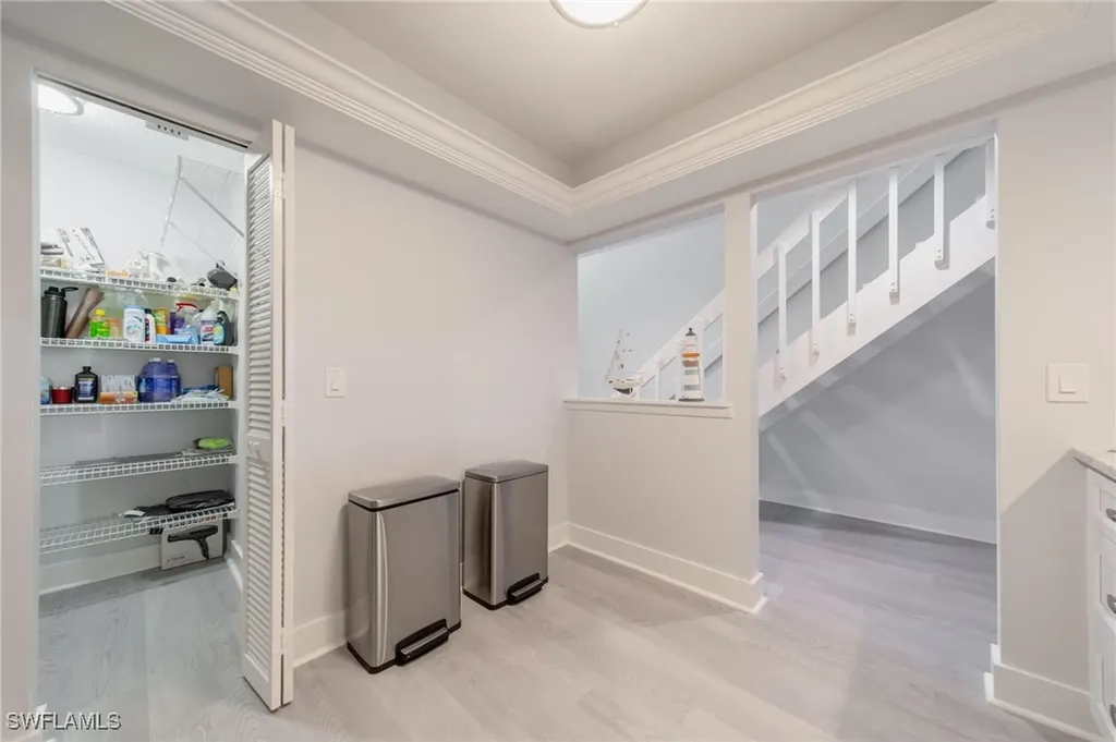 820 Meadowland Drive Naples FL 34108
